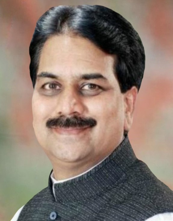 Shri. Harshwardhan S. Patil